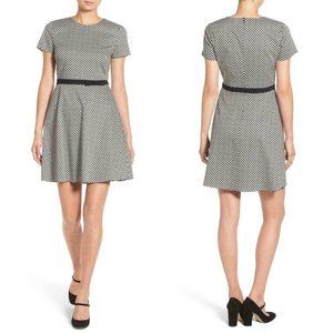 NWT Cece Trellis Link Belt Bow Fit n Flare 10